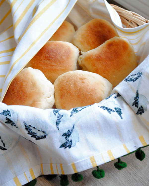 Quick Honey Dinner Rolls Hottie Biscotti